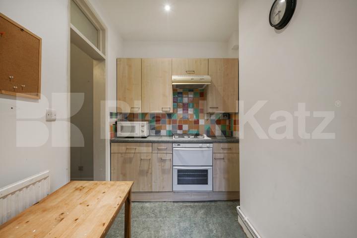 			1 Bedroom, 1 bath, 1 reception Apartment			 Fitzalan Street, Lambeth North/Kennington